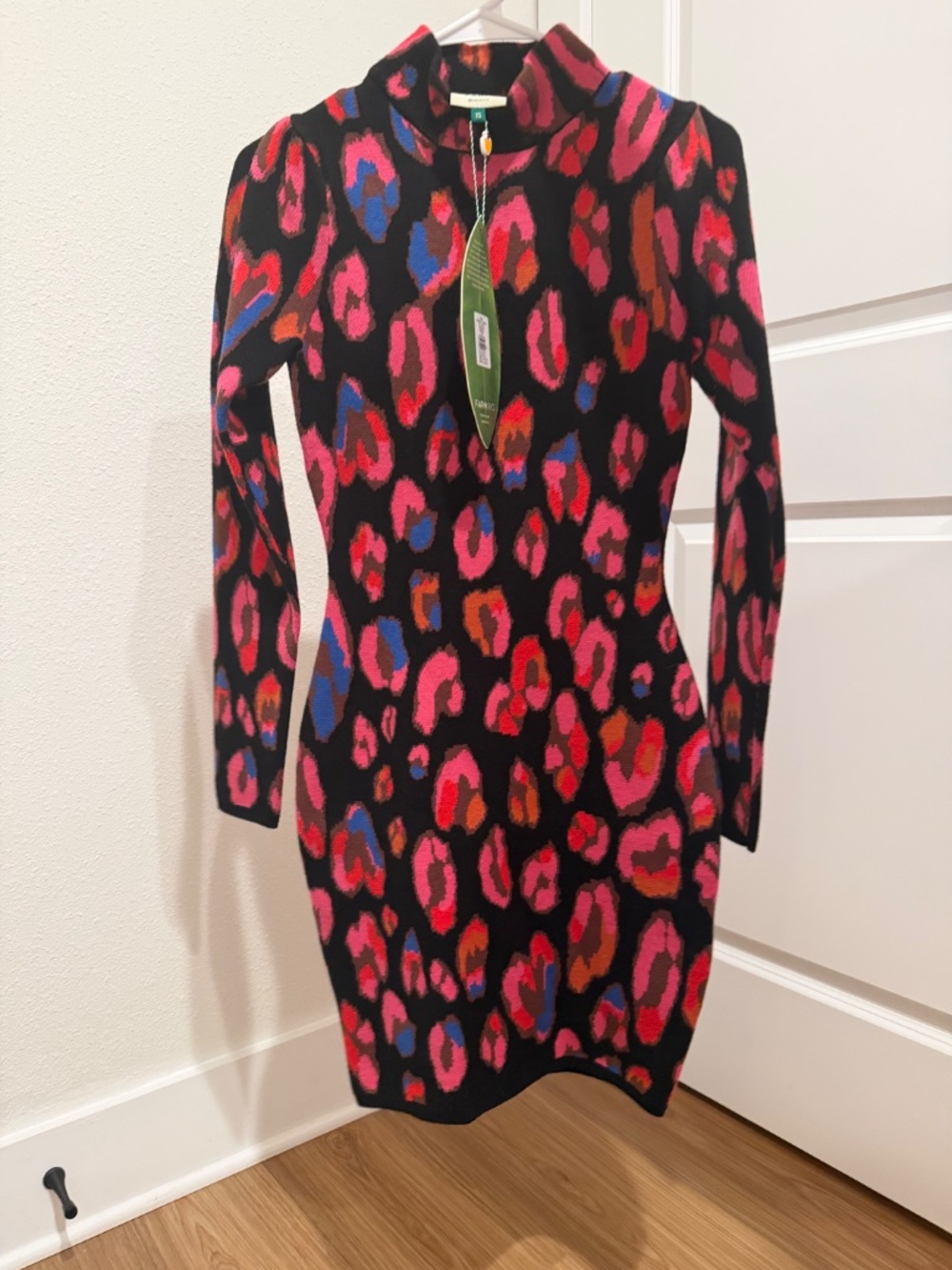 Farm Rio sweater dress - Picture 2 of 2
